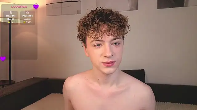 Angel Crave online show from April 2026 09:01:02 PM