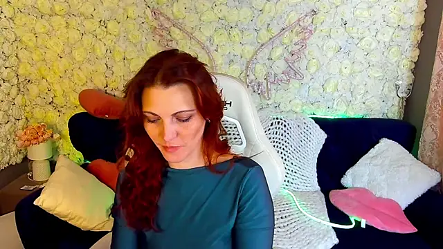 FireFoxxxxxy online show from April 2026 06:06:01 AM