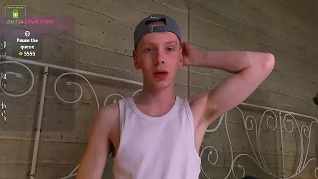 Snapshot of ZidNeeviil chatting on April 2026 03:24:02 PM ZidNeeviil online show from April 2026 03:24:02 PM