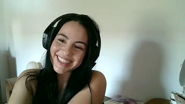 Snapshot of AnabeleNogueira chatting on June 2026 02:16:01 PM AnabeleNogueira online show from June 2026 02:16:01 PM