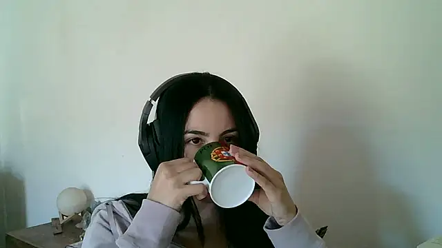 Snapshot of AnabeleNogueira chatting on June 2026 05:14:01 PM AnabeleNogueira online show from June 2026 05:14:01 PM