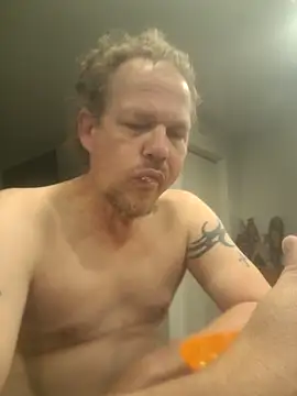 Snapshot of yourMasterisBored chatting on March 2026 06:40:01 AM yourMasterisBored online show from March 2026 06:40:01 AM