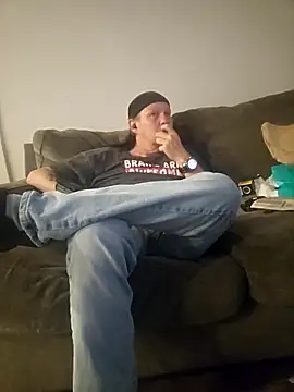 Snapshot of yourMasterisBored chatting on March 2026 01:53:02 AM yourMasterisBored online show from March 2026 01:53:02 AM