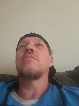 Snapshot of yourMasterisBored chatting on March 2026 03:28:01 PM yourMasterisBored online show from March 2026 03:28:01 PM