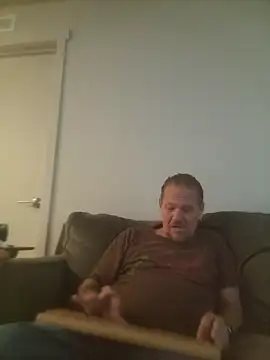 Snapshot of yourMasterisBored chatting on April 2026 01:52:02 PM yourMasterisBored online show from April 2026 01:52:02 PM