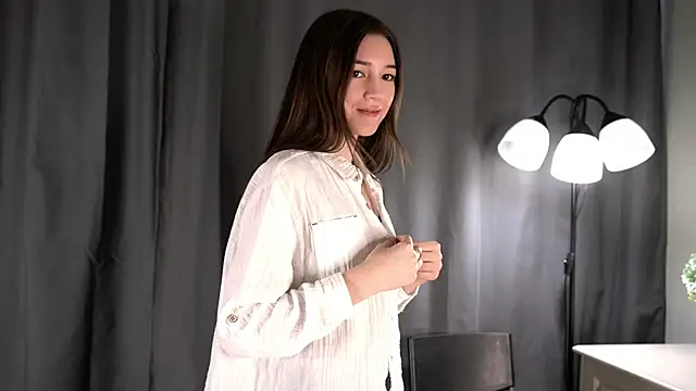 Snapshot of GenieDurrah chatting on March 2026 08:19:01 AM GenieDurrah online show from March 2026 08:19:01 AM