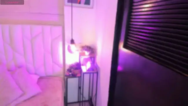 michele jones online show from April 2026 07:58:02 PM