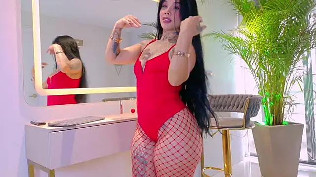 Snapshot of madyson_fox chatting on April 2026 01:41:01 PM madyson fox online show from April 2026 01:41:01 PM