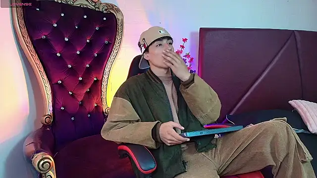 Andreew Style online show from March 2026 08:25:02 PM