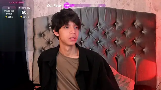 Snapshot of Ethan_qop chatting on March 2026 11:43:02 AM Ethan qop online show from March 2026 11:43:02 AM