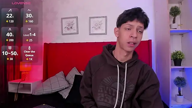 Snapshot of Ethan_qop chatting on April 2026 11:41:02 AM Ethan qop online show from April 2026 11:41:02 AM