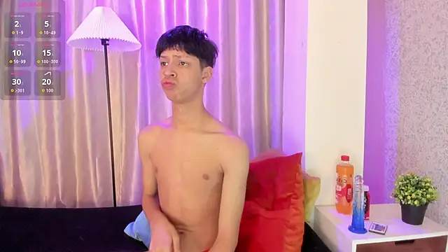 Snapshot of Ethan_qop chatting on April 2026 11:25:01 AM Ethan qop online show from April 2026 11:25:01 AM