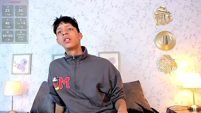 Snapshot of Ethan_qop chatting on April 2026 11:27:01 AM Ethan qop online show from April 2026 11:27:01 AM