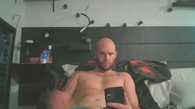 CaptCraker online show from April 2026 06:19:01 AM