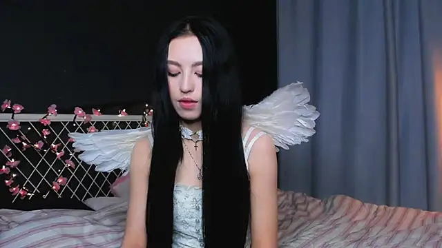 lizaa breeze online show from May 2026 05:10:01 PM