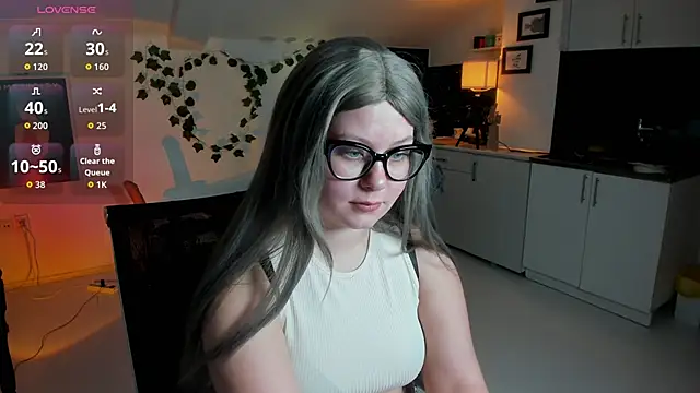 VexaVeylish online show from March 2026 05:51:02 PM