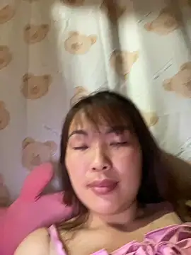 Snapshot of Milik-1022 chatting on March 2026 11:47:01 AM Milik-1022 online show from March 2026 11:47:01 AM