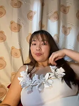 Snapshot of Milik-1022 chatting on April 2026 02:25:01 PM Milik-1022 online show from April 2026 02:25:01 PM