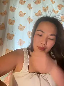 Snapshot of Milik-1022 chatting on April 2026 08:19:02 AM Milik-1022 online show from April 2026 08:19:02 AM