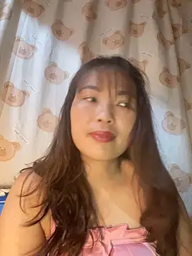 Snapshot of Milik-1022 chatting on April 2026 02:00:02 PM Milik-1022 online show from April 2026 02:00:02 PM