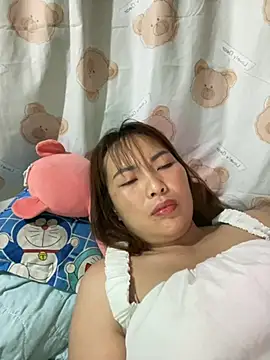 Snapshot of Milik-1022 chatting on April 2026 02:18:02 PM Milik-1022 online show from April 2026 02:18:02 PM