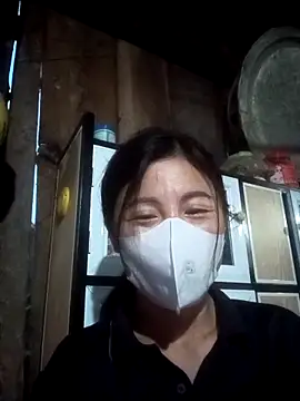 Snapshot of IORio_2X chatting on April 2026 11:29:02 AM IORio 2X online show from April 2026 11:29:02 AM