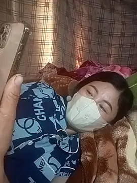 Snapshot of IORio_2X chatting on April 2026 02:12:02 AM IORio 2X online show from April 2026 02:12:02 AM