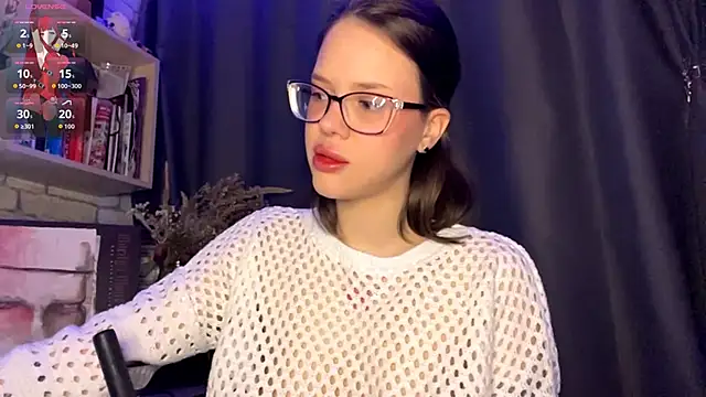 SarahHunnye online show from March 2026 12:21:01 AM