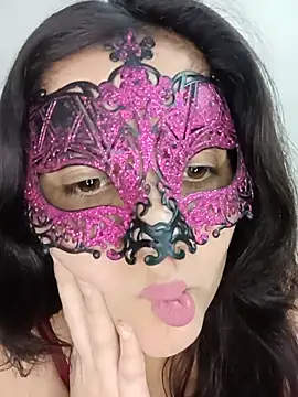 Snapshot of Hottymahi7 chatting on May 2026 03:50:01 PM Hottymahi7 online show from May 2026 03:50:01 PM