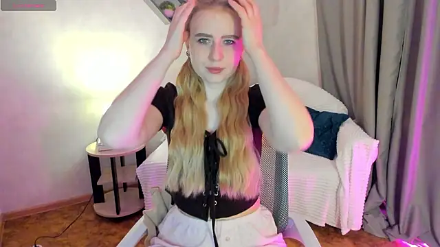 Shiny Liss online show from March 2026 01:32:01 AM