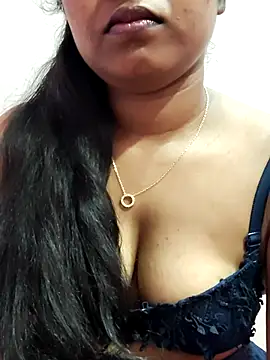 Snapshot of hotmiki chatting on April 2026 04:01:01 PM hotmiki online show from April 2026 04:01:01 PM