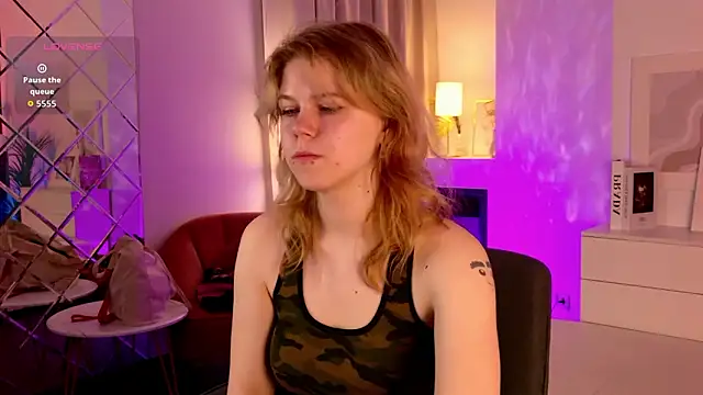 ElizabethVane online show from March 2026 05:51:01 AM