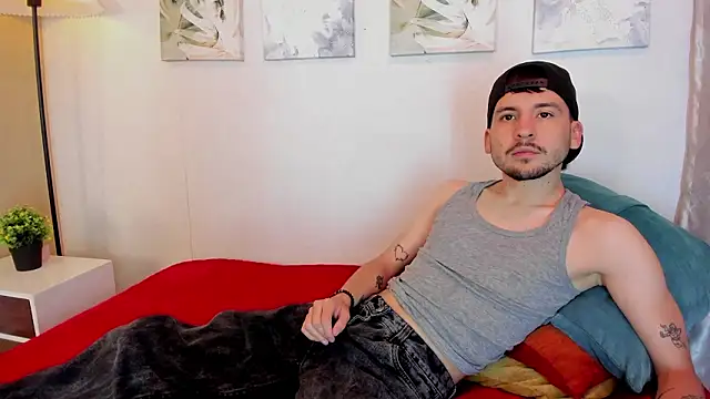 Alan Noir online show from March 2026 11:13:01 AM