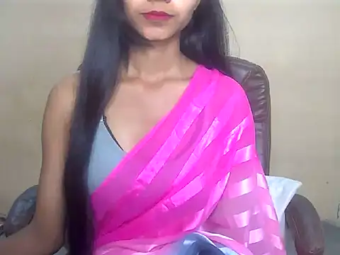 QueenOfDesire01 online show from March 2026 05:05:02 PM