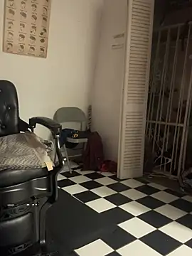 Snapshot of TSROYALE7527 chatting on March 2026 10:09:01 PM TSROYALE7527 online show from March 2026 10:09:01 PM