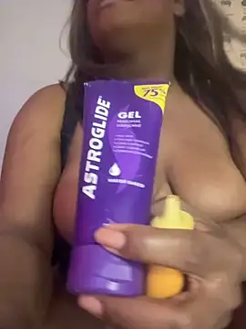 Snapshot of TSROYALE7527 chatting on April 2026 07:53:01 PM TSROYALE7527 online show from April 2026 07:53:01 PM