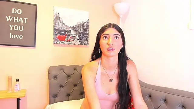 Snapshot of Valeria_noir chatting on March 2026 12:20:02 PM Valeria noir online show from March 2026 12:20:02 PM