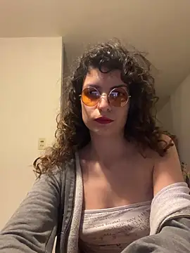 conejita000 online show from March 2026 02:06:02 AM