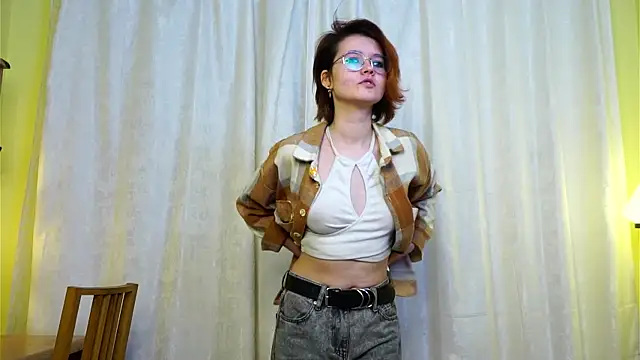 Snapshot of FlaviaAvena chatting on March 2026 06:33:01 PM FlaviaAvena online show from March 2026 06:33:01 PM