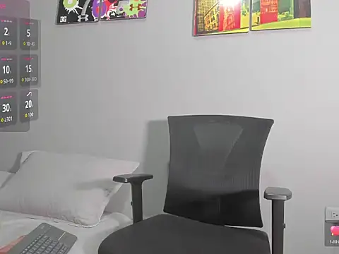 Enzoo98  online show from April 2026 12:30:02 AM