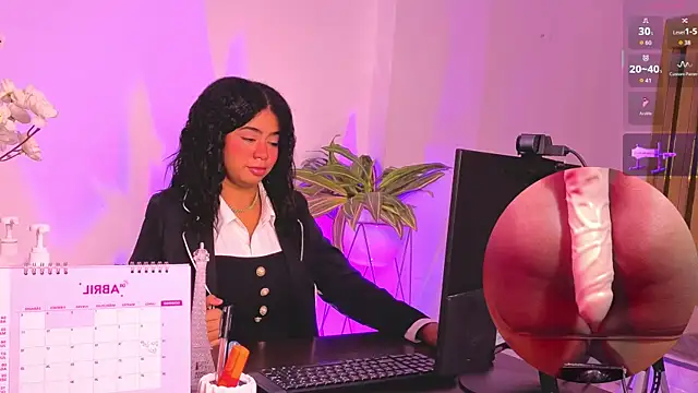 Snapshot of KateLovings chatting on April 2026 01:53:01 PM KateLovings online show from April 2026 01:53:01 PM