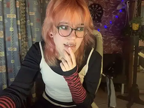 whiny emo boi online show from April 2026 07:41:01 PM