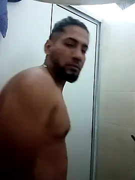 Snapshot of z1ervo chatting on March 2026 01:20:02 AM z1ervo online show from March 2026 01:20:02 AM