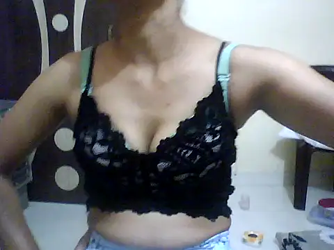 Sonam1186 online show from May 2026 06:48:02 PM