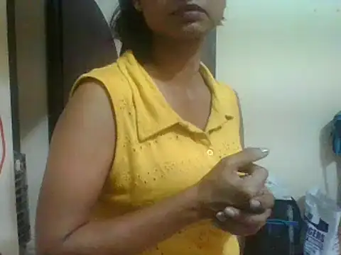 Snapshot of Sonam1186 chatting on June 2026 07:01:01 PM Sonam1186 online show from June 2026 07:01:01 PM