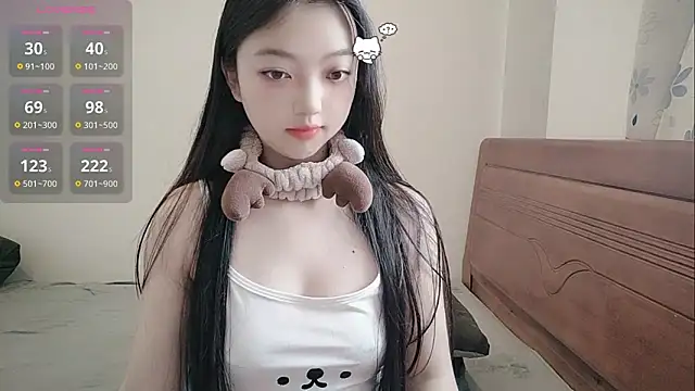 Snapshot of oblakitty_ chatting on June 2026 12:41:02 AM oblakitty online show from June 2026 12:41:02 AM