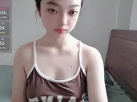 Snapshot of oblakitty_ chatting on July 2026 12:37:02 AM oblakitty online show from July 2026 12:37:02 AM