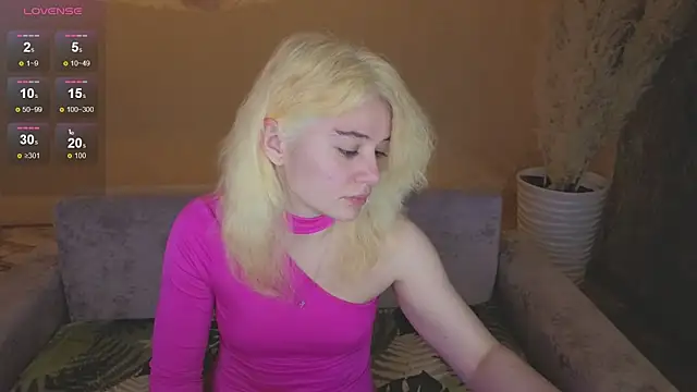 ElizabethRedWings online show from May 2026 01:34:01 AM