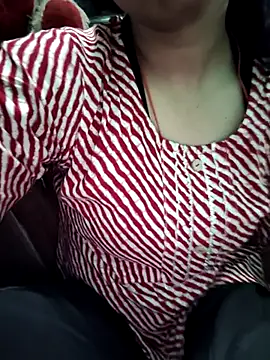 model seela online show from April 2026 01:10:02 AM