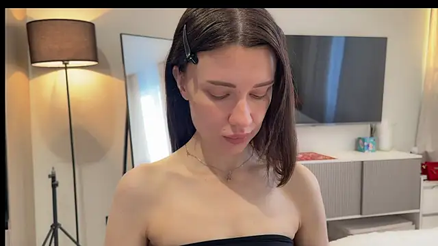 Snapshot of Nicolekira chatting on March 2026 03:54:02 AM Nicolekira online show from March 2026 03:54:02 AM